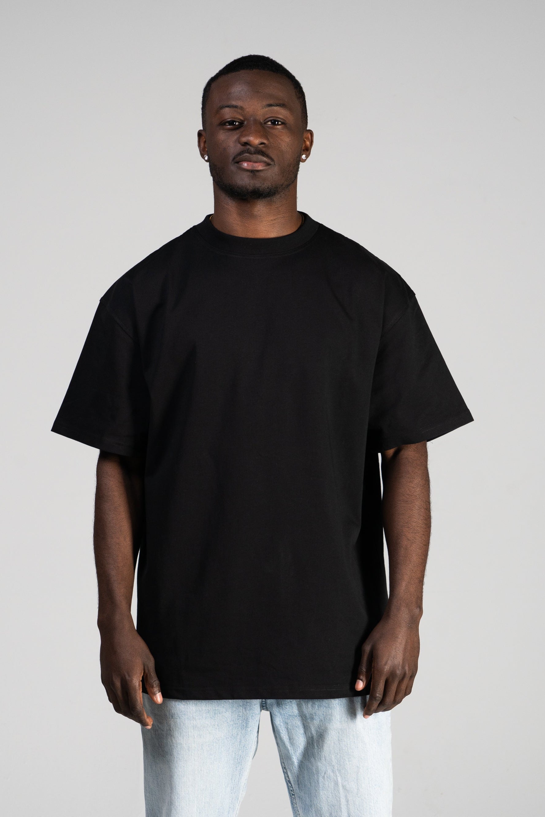 CAMISETA 240 GSM OVERSIZE