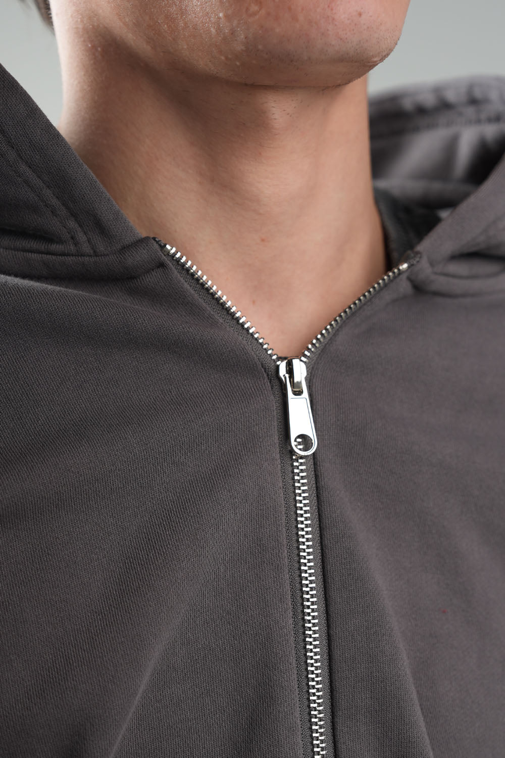 ZIPPER 400 GSM WASHED