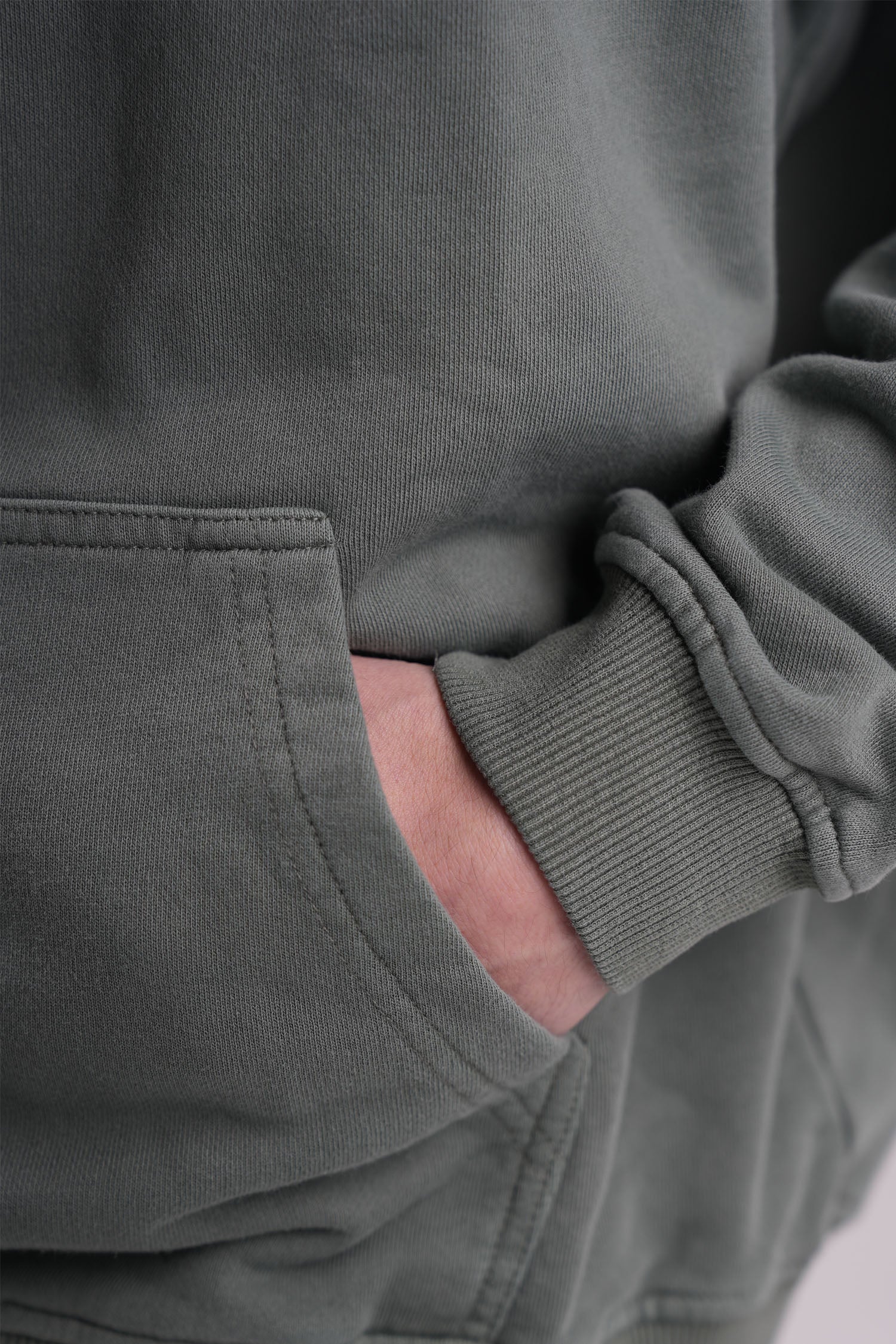 SUDADERA 400 GSM WASHED